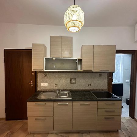 מנטון Capodanna, A Deux Pas Des Plages Au Coeur De La Vieille Ville מראה חיצוני תמונה